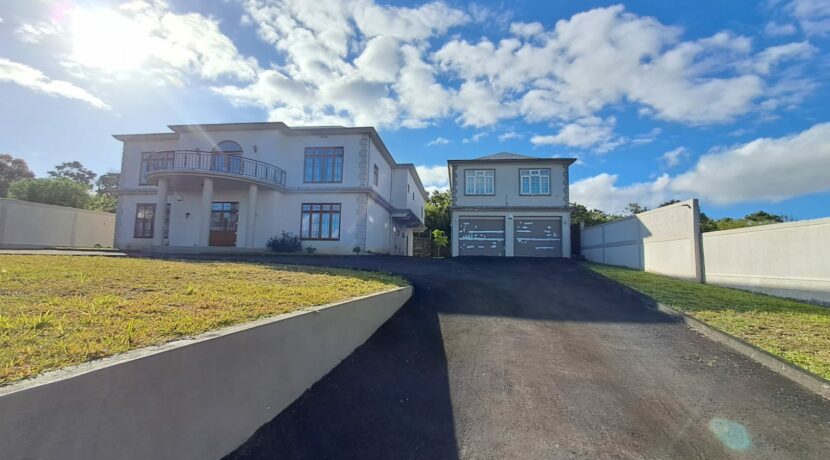 WhatsApp Image 2023-09-14 at 16.20.39 (1)