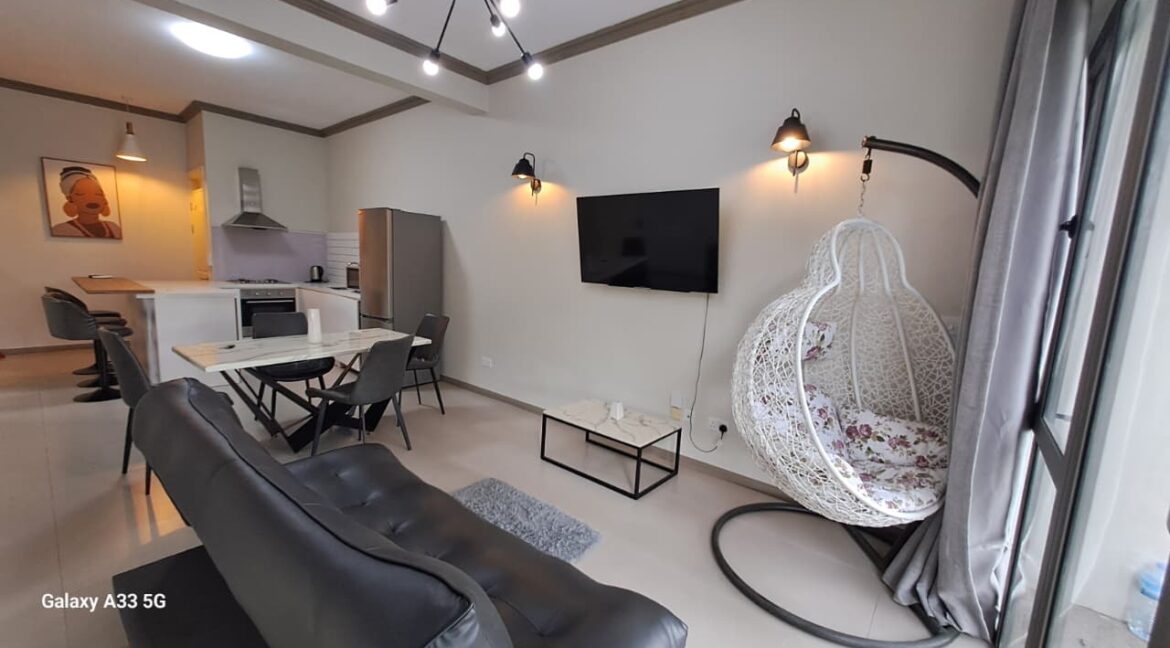 WhatsApp Image 2025-12-04 at 11.46.01