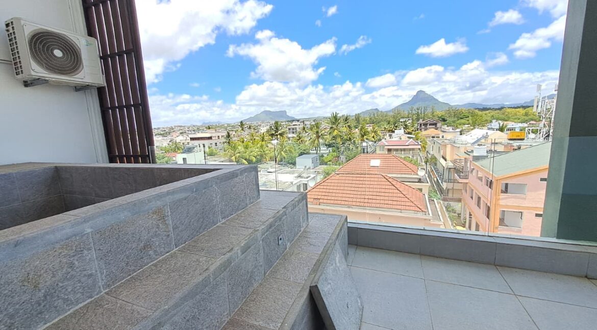 WhatsApp Image 2026-01-28 at 09.49.04 (1)