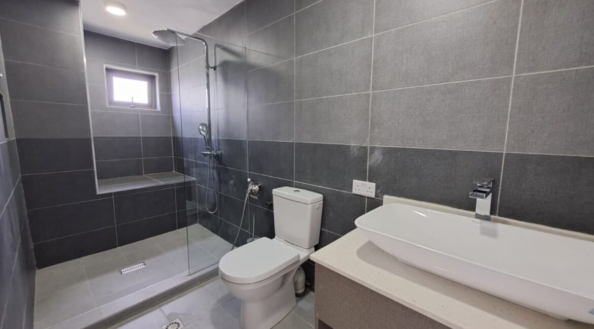 WhatsApp Image 2026-01-28 at 09.49.07 (1)