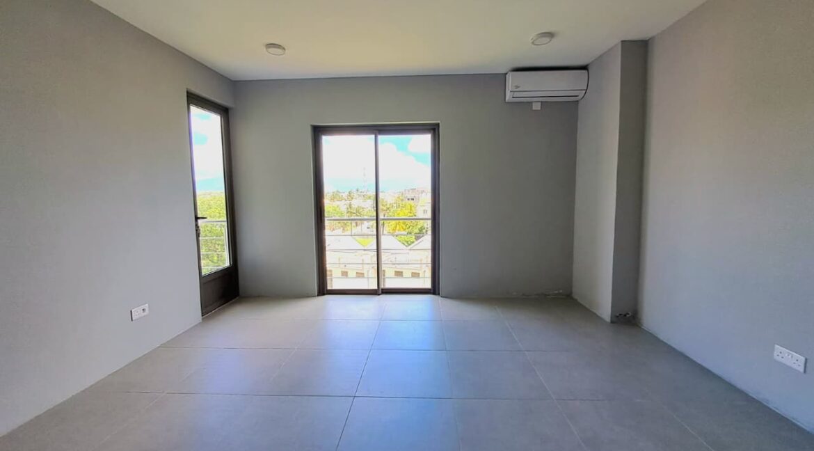 WhatsApp Image 2026-01-28 at 09.49.07 (2)