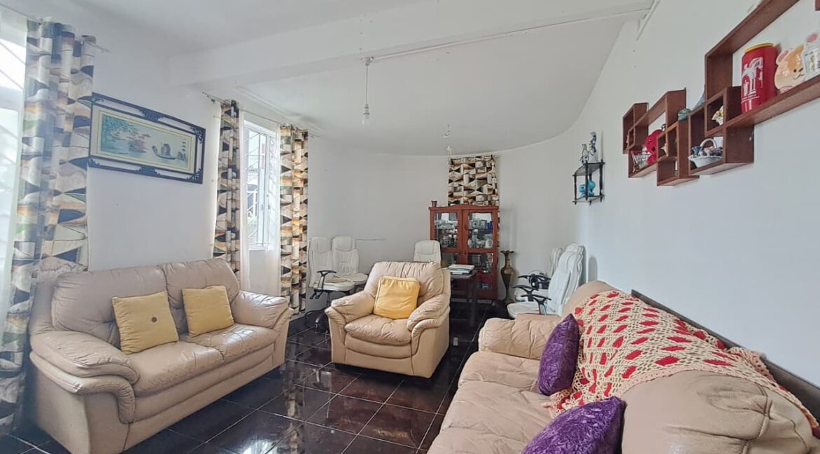 WhatsApp Image 2025-12-11 at 16.13.47