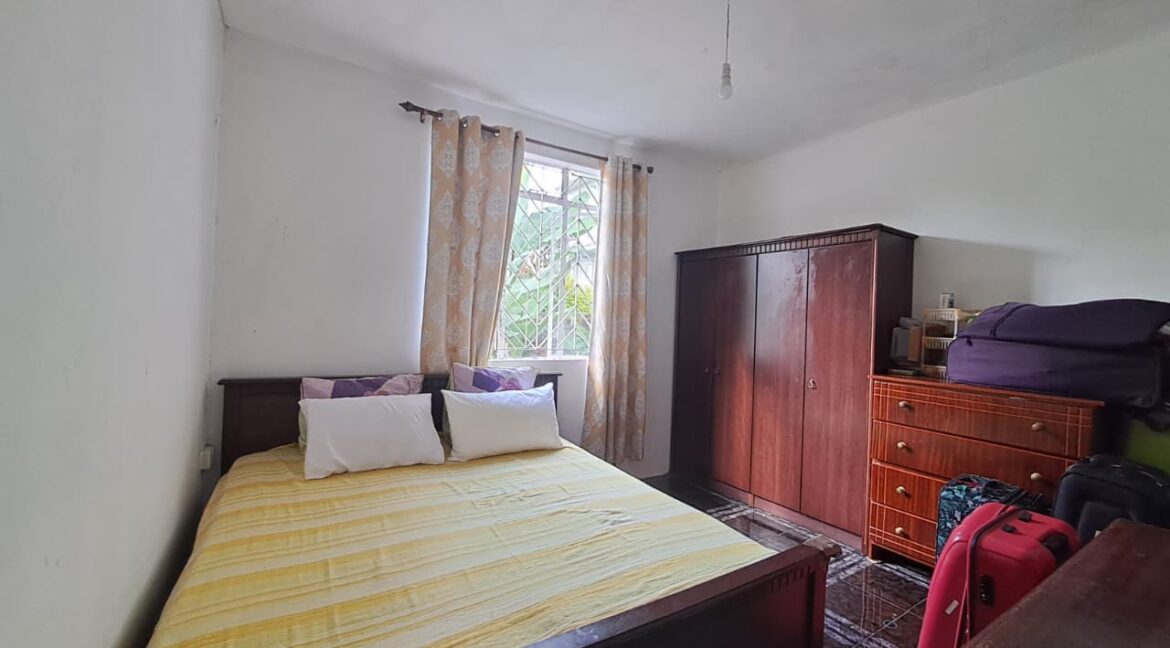 WhatsApp Image 2025-12-11 at 16.13.48 (1)