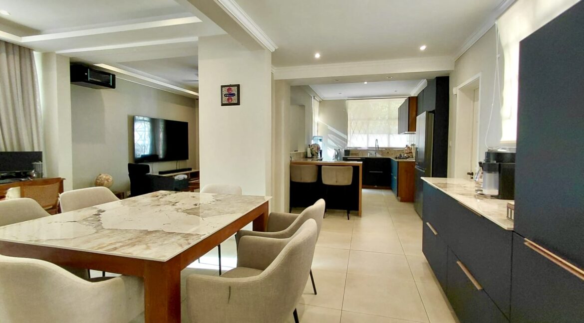 96336374-260a-4590-b167-fdea575cd0dd