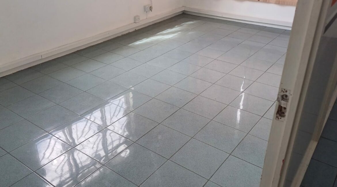 Quatre Bornes 1st Floor