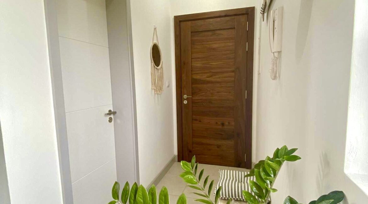 1f767ec4-2d95-4f2d-8a94-0e9671fbeb30