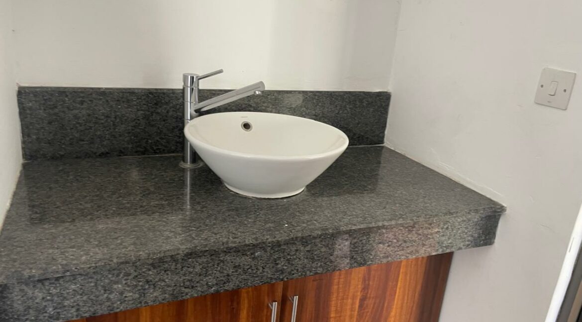 WhatsApp Image 2025-10-16 at 10.09.34 (2)