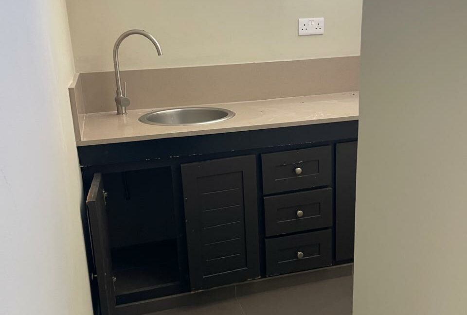 WhatsApp Image 2025-10-16 at 10.09.37 (2)