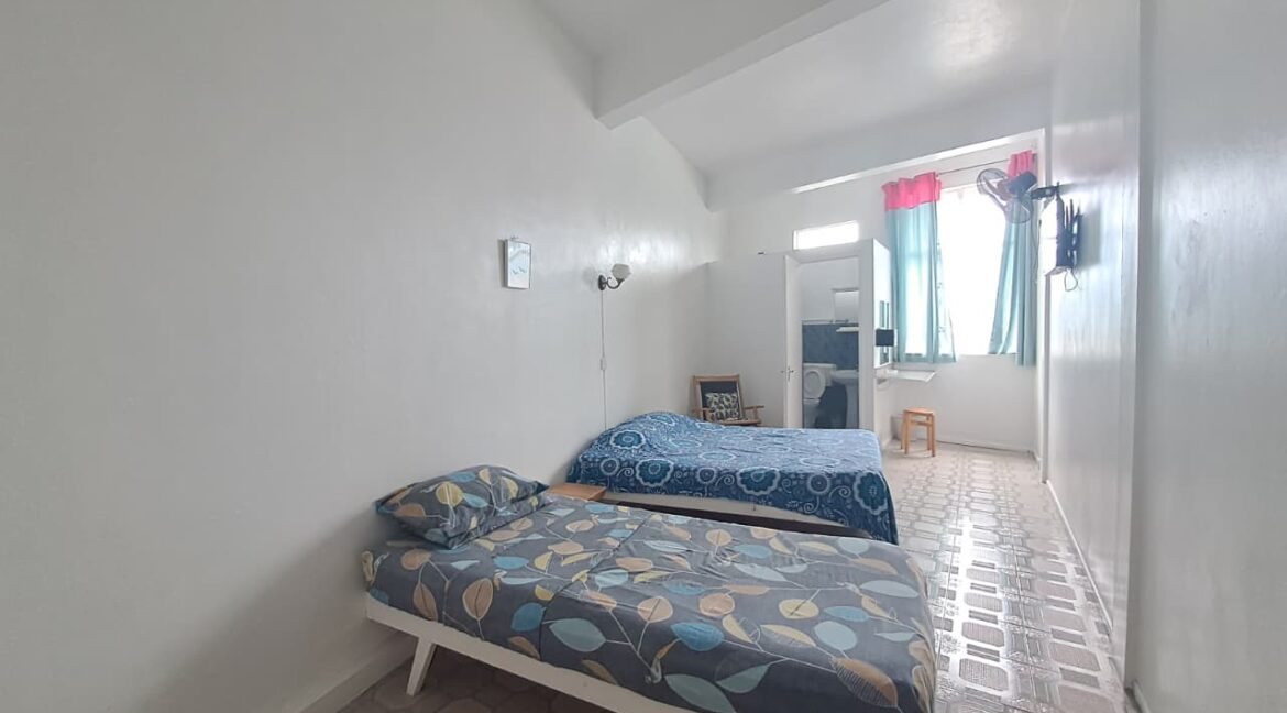 WhatsApp Image 2025-11-05 at 09.28.08 (1)