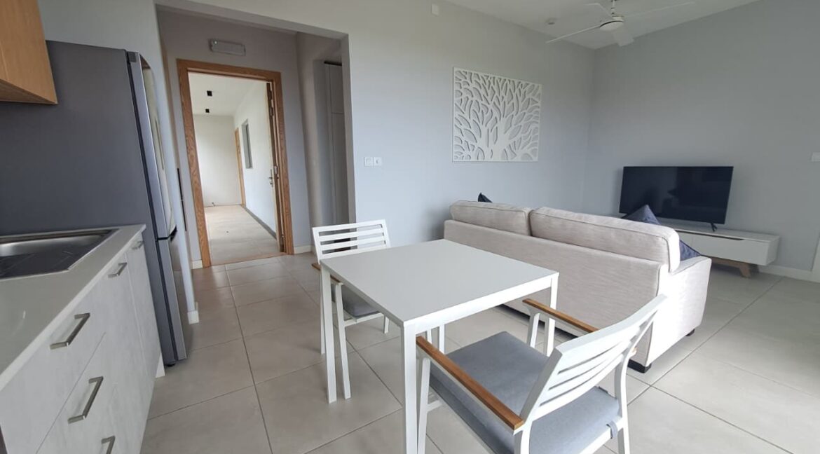 WhatsApp Image 2025-11-17 at 09.14.53