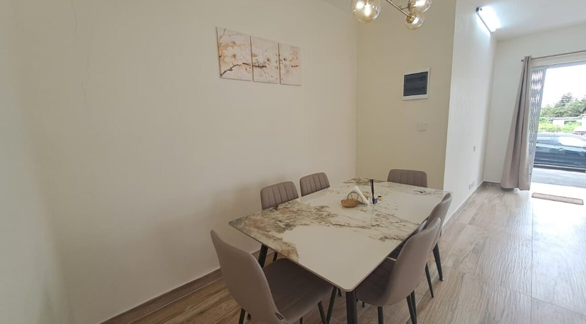 WhatsApp Image 2025-11-19 at 15.46.54 (2)