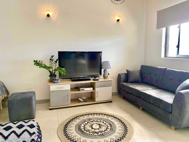 bdde091d-691f-44f2-8a45-7e7d356bda9e