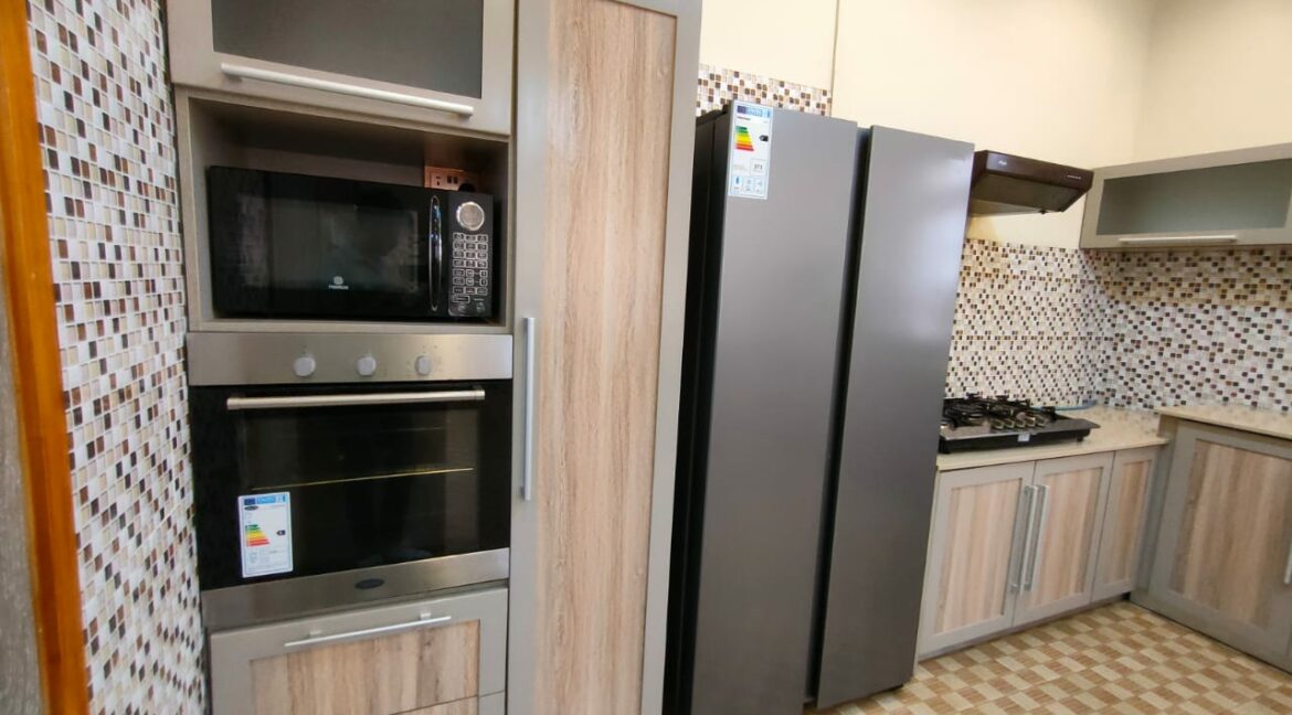 WhatsApp Image 2025-10-14 at 10.51.14 (2)