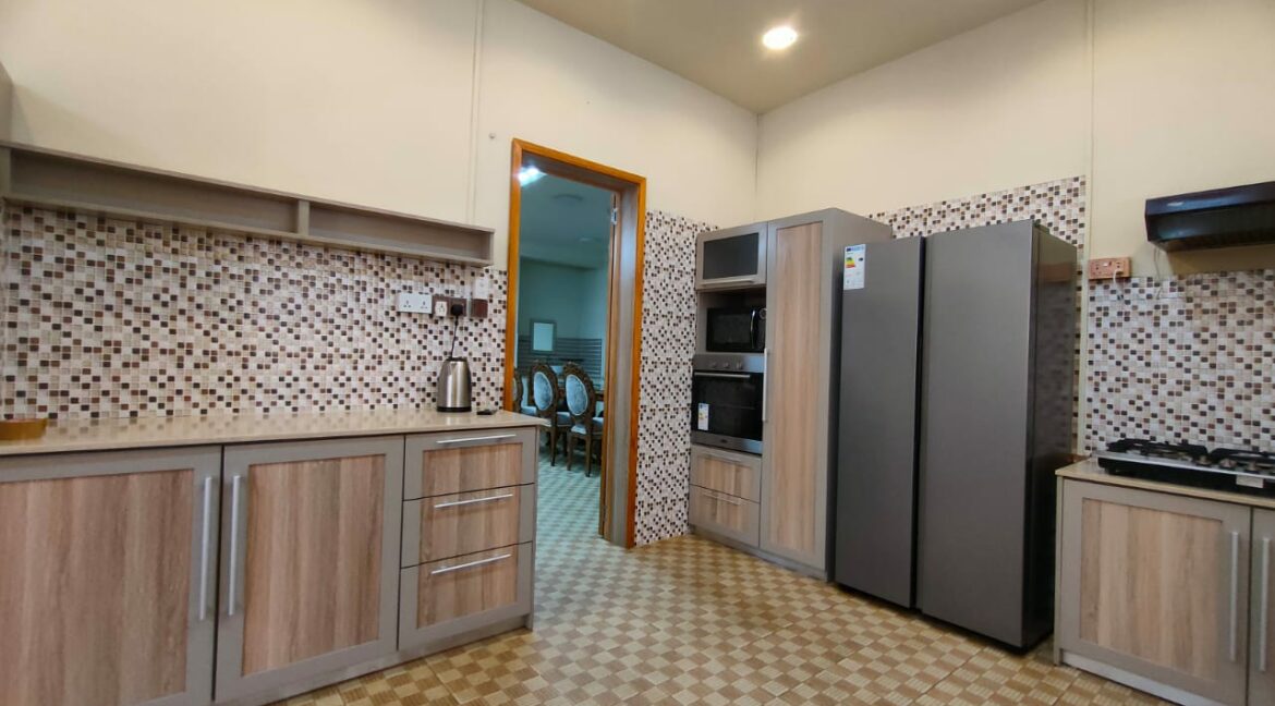 WhatsApp Image 2025-10-14 at 10.51.14 (3)