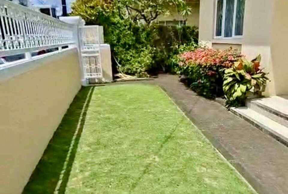 WhatsApp Image 2025-12-02 at 12.30.44