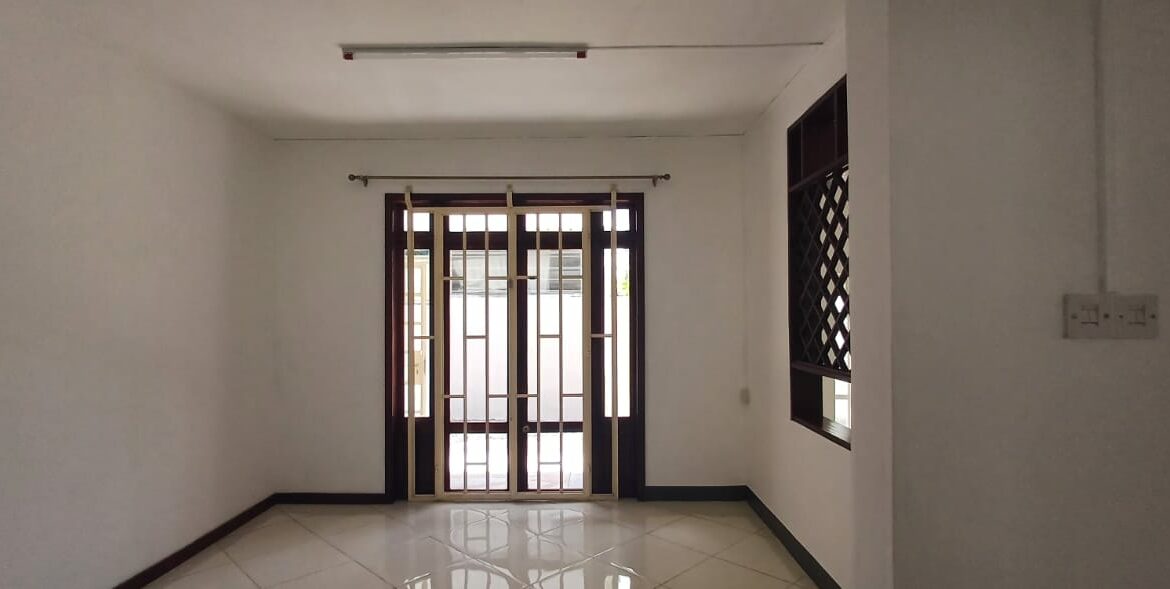 WhatsApp Image 2025-12-05 at 11.17.29 - Copy