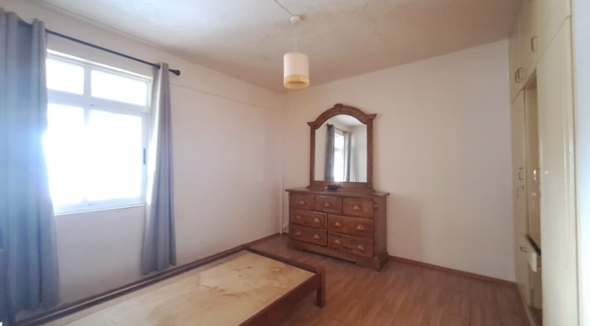 WhatsApp Image 2025-12-11 at 15.51.55 (2)