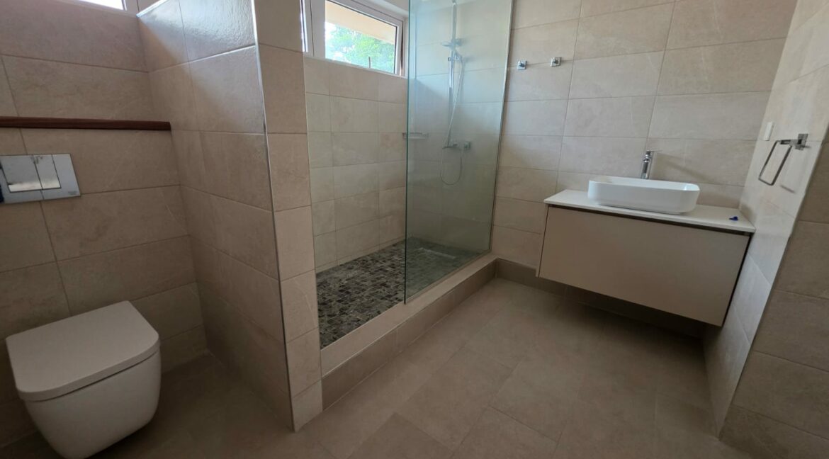 WhatsApp Image 2025-12-18 at 16.59.57 (1)