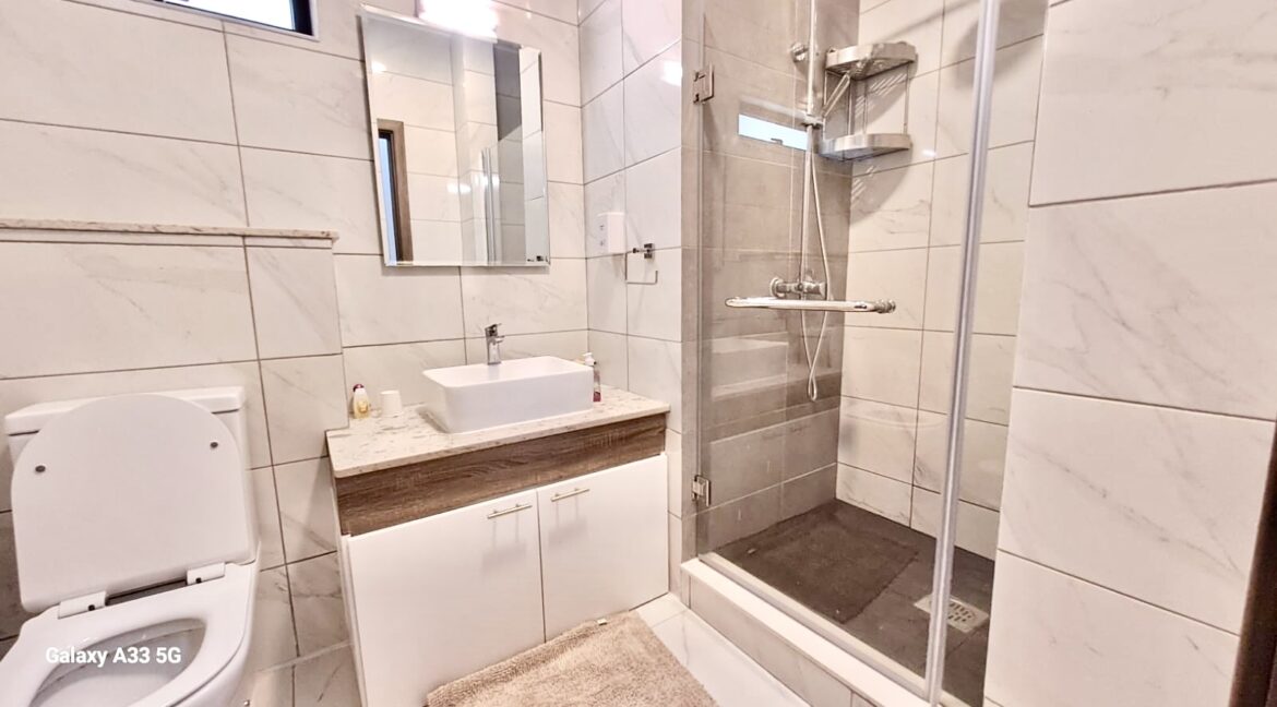 57fea366-e0fe-49e4-ab8b-c7b6c7c690fa