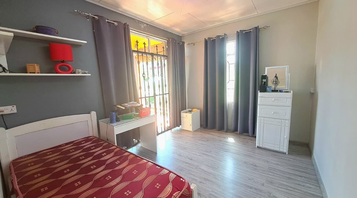 WhatsApp Image 2026-02-26 at 09.29.49