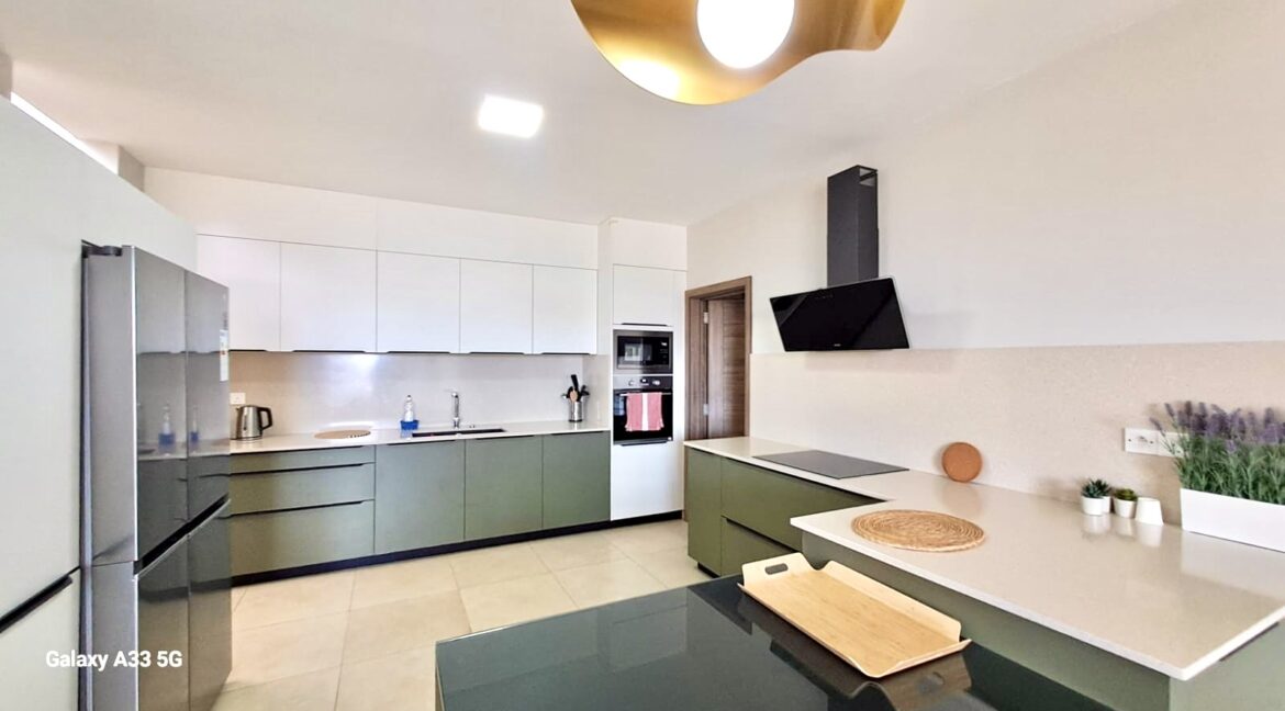 a3b2eb41-61a2-4274-afd1-6a8f1559dacf