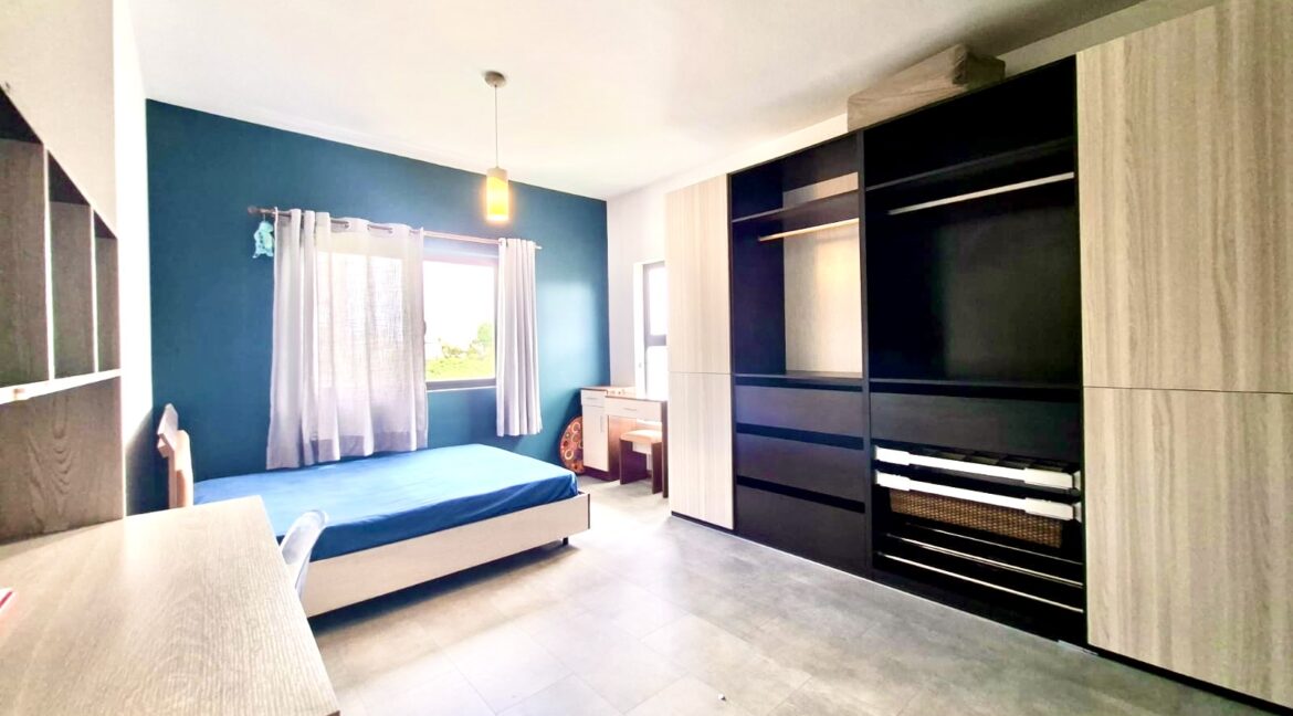 b0bb0f08-0040-44b3-af51-55f85a33340d