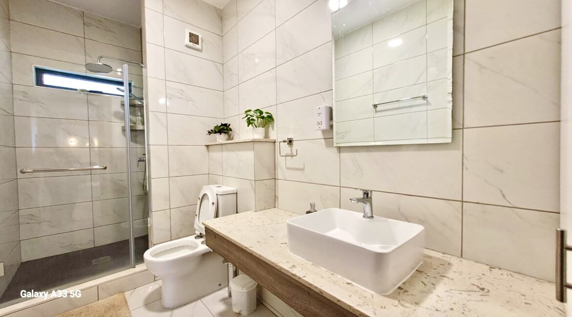 bfd69646-5fc6-45cd-92ed-d47cf5281ea1