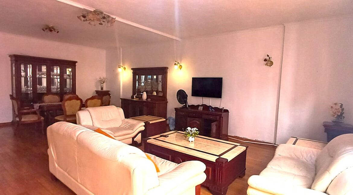 01e8faff-d534-4d8a-b27f-eb473ffd2f84