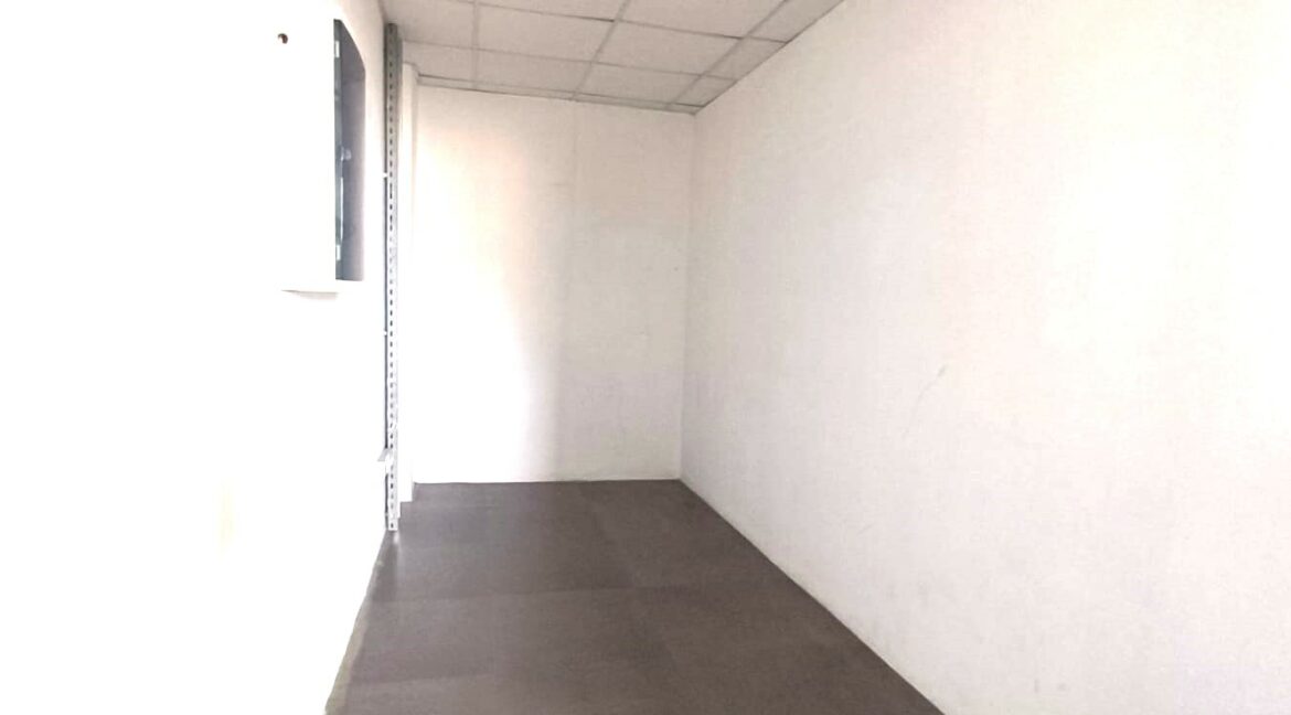 0b761ae8-2eaa-446e-b1a7-9fb78dd7aaa1