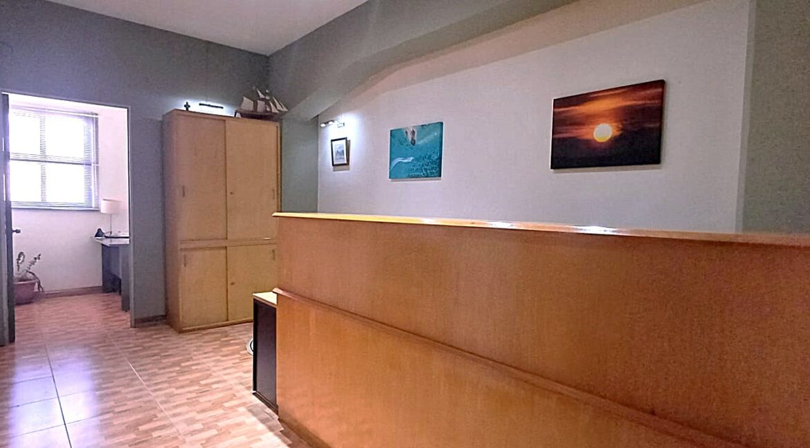 2cac3a7f-fd36-47af-8bb4-2045a88476bc