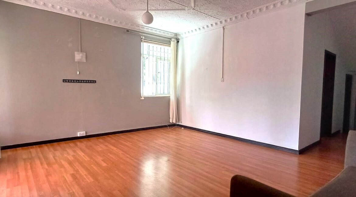 712bda36-96f4-4240-8b72-e209dabe27f0