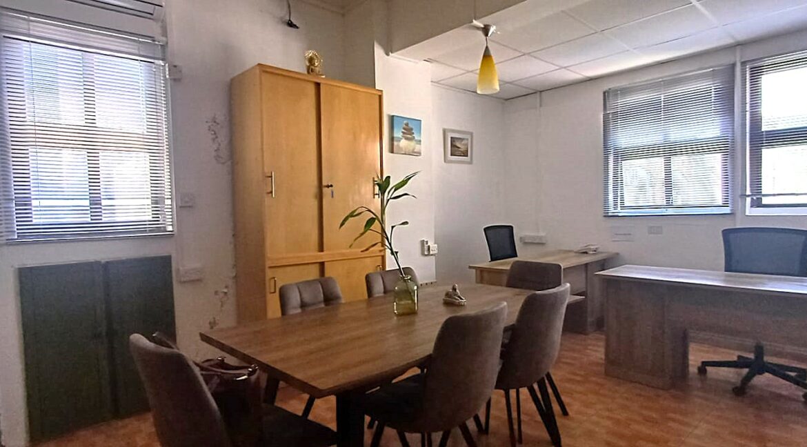 9cdbe343-1228-4c40-b262-02e79e20acc3