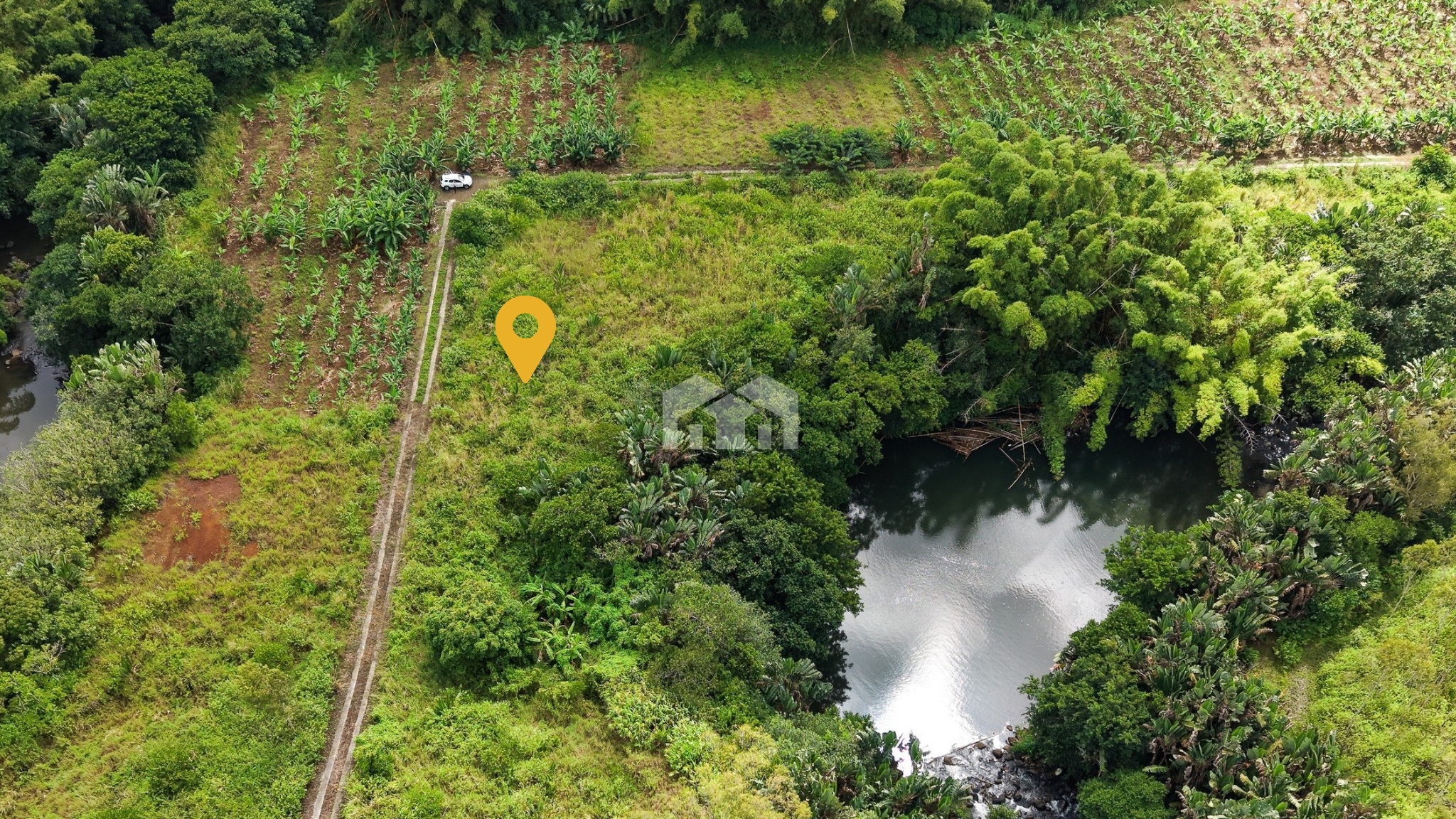 Agricultural Plot of land – Domaine Riche En Eau