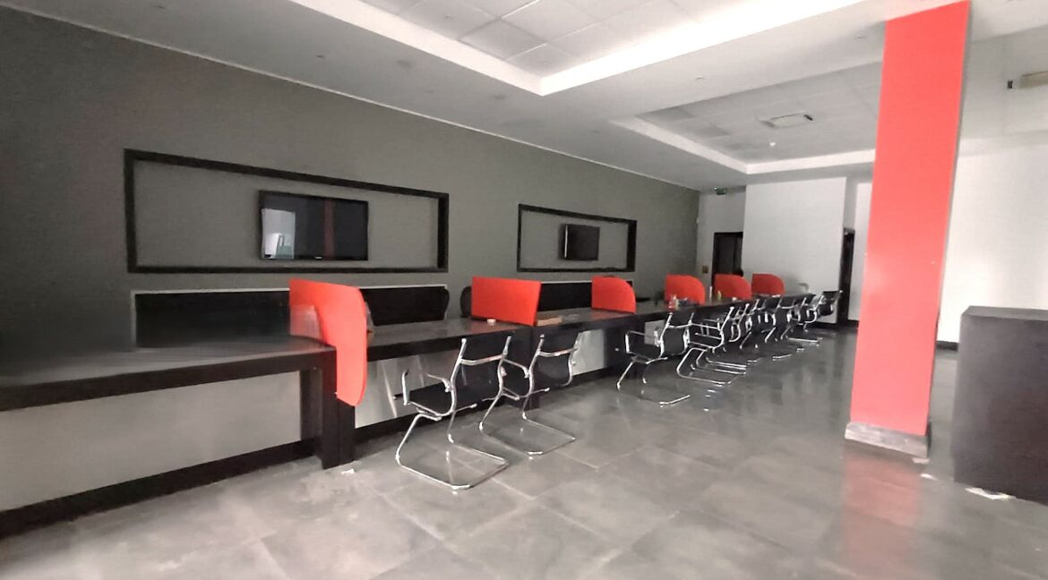 60e637ab-e344-4da4-bfc3-6ba56343f5f8