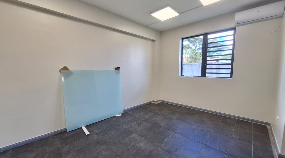 WhatsApp Image 2026-04-01 at 20.23.48 (1)