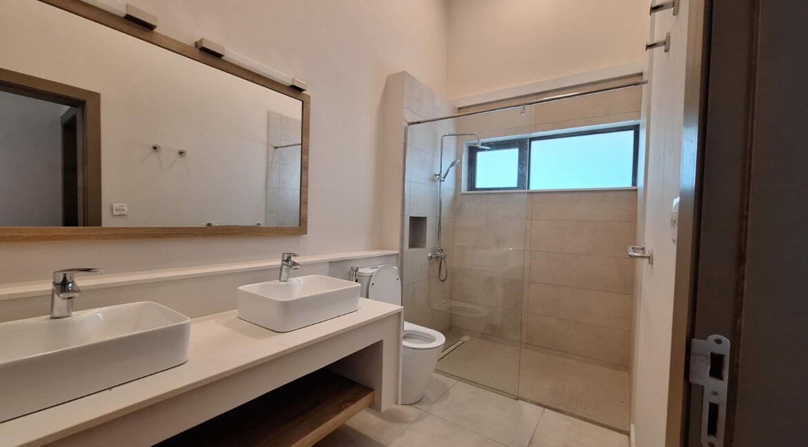 WhatsApp Image 2026-04-14 at 16.20.29 (1)