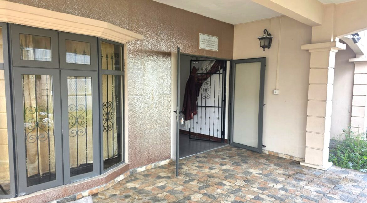 WhatsApp Image 2026-04-20 at 11.42.46