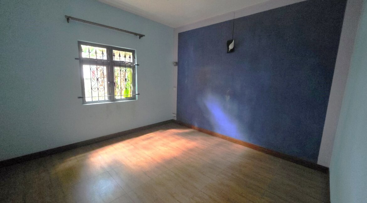 WhatsApp Image 2026-04-20 at 11.42.47