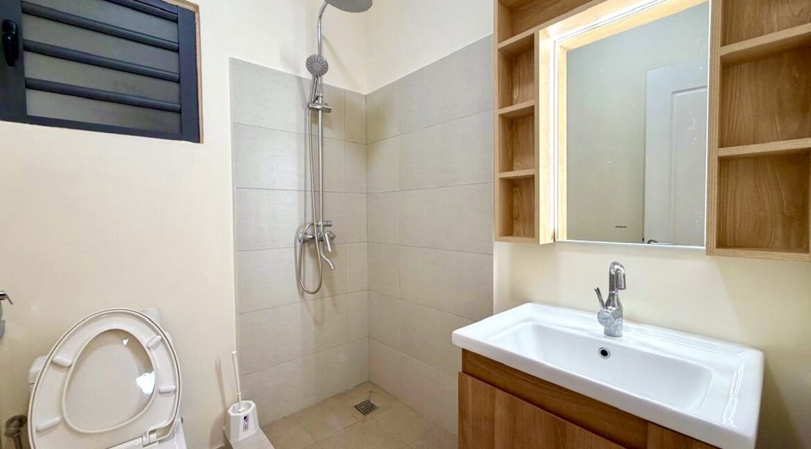 b64ce00b-56f8-4b22-ae21-6f0fd624a19c