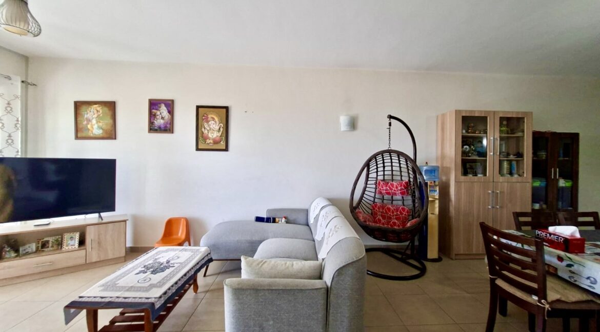 c9c35643-3db2-461b-a280-36254027e824