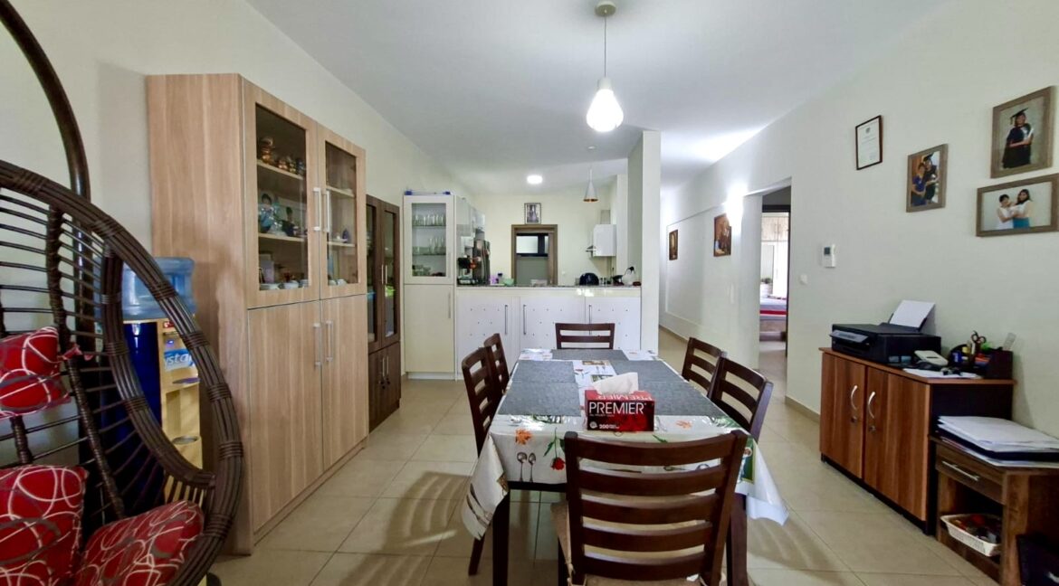 e2c51ef0-8629-4521-a69e-7181513f103a