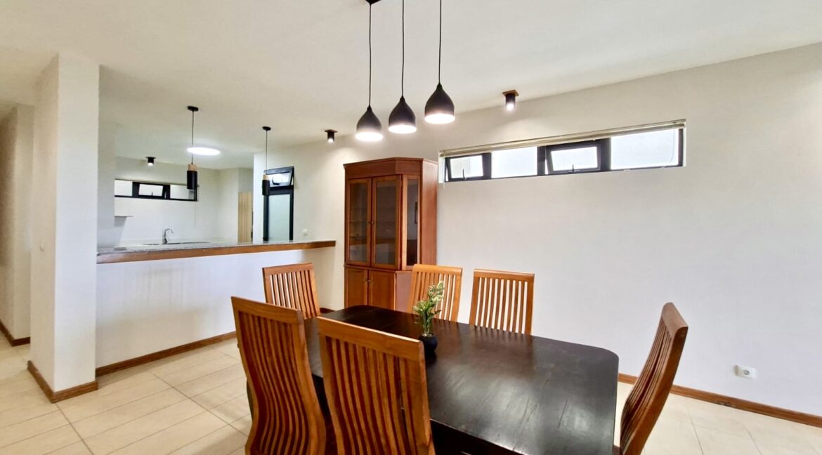 e32f4890-d8f9-412e-9308-39923761b50a